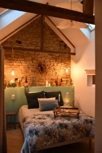 Les Pierres Mont-Saint-Michel - Servon