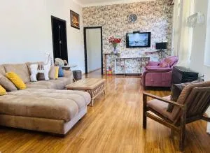 8 mountains Cottage near Chakvi - Gorgadzeebi