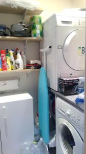 Luxury London Ensuite Double Room, Park free, Tram-Train!