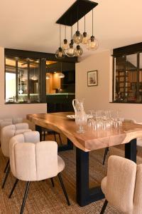 Villas Nouveaute Exceptionnelle Tres belle villa au pied du Mont Ventoux : photos des chambres