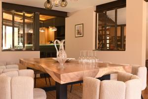 Villas Nouveaute Exceptionnelle Tres belle villa au pied du Mont Ventoux : photos des chambres