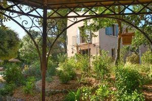 Villas Nouveaute Exceptionnelle Tres belle villa au pied du Mont Ventoux : photos des chambres