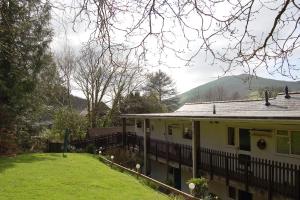 No 6 at Dolgoch Falls Cottages