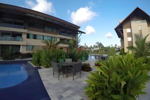 Nui Supreme Beach Living