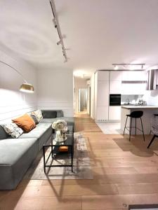 Luxury Apartment Rinos - free garage parking