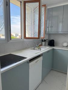 Le Studio Calme et Moderne