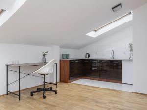 Studio apartment with AC - Długa 65 street