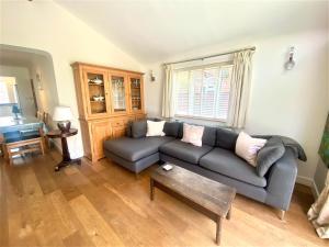 Spacious home near the Marinas with ample parking