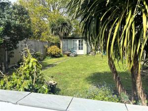 Spacious home near the Marinas with ample parking