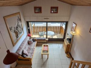 Duplex lumineux pour 6 pers. avec balcon – La Clusaz - FR-1-459-119