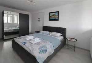 Golden Royal View - Gornje Komarice