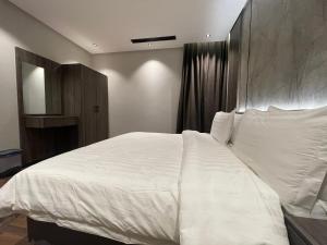 شقق درر رامه للشقق المخدومة 2