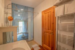 Residence Apolonija Guest House 