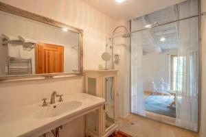 Residence Apolonija Guest House