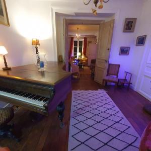 Maisons de vacances Refuge Raffine - 2 Salons, Double Jacuzzi, Jardin : photos des chambres
