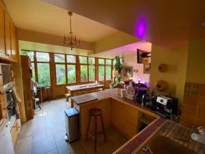 Maisons de vacances Refuge Raffine - 2 Salons, Double Jacuzzi, Jardin : photos des chambres