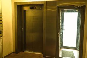 Luxury Apartments with Large Terrace in City Center