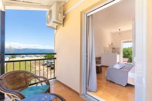 Superior Room with Balcony and Sea View room in Sandy Beach Studios