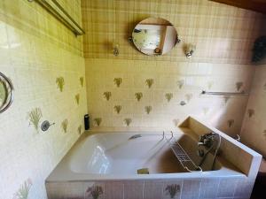 Maisons de vacances Maison de campagne avec grand jardin : photos des chambres