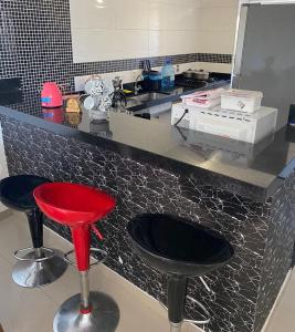duplex com Suite , 3 quartos, 1 vaga de garagem