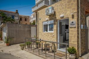 Petras Charming Home, 500m to Beach