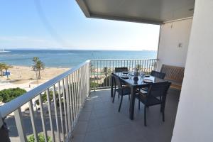 RNET - La Palmera Roses