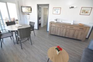 RNET - La Palmera Roses