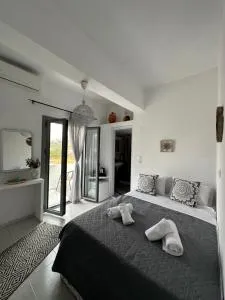 Nicole Rooms Santorini - Vóthon