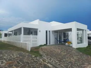 ADVENTURE House - La Ermita