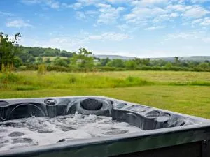 2 Bed in Sturminster Newton 88266 - Shillingstone