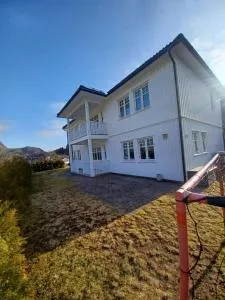 Kvinesdal - 弗莱克菲尤尔