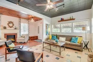 Walk to Historic Dtwn Sanford Home with Gas Grill! - Deltona