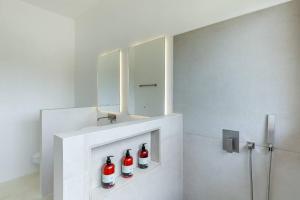 Elegant Ocean View Villa Serena