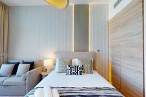 Vacationer Holiday Homes I Gorgeous Studio with City Skyline View I Prime Location in Marina
