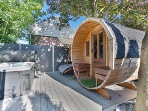 Voormalige Gevangenis Cel bij B&B Gezond aan Zee - Toegang Wellnesstuin meerprijs