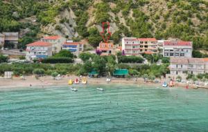 Apartment Sanja- 25m from sandy beach 
