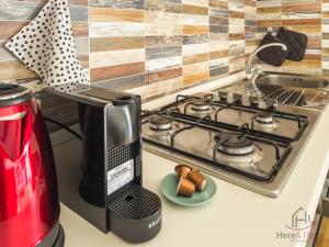 Garden & Sea View - Free Beach Access and Garage - WiFi