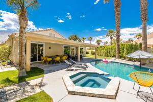 Vivanta Resort Palm Springs