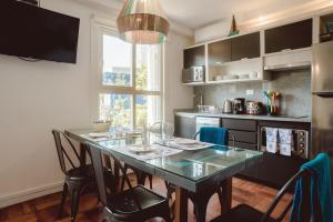 Refugio Urbano Depto Acogedor con Dos Niveles