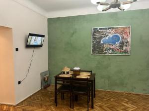 Art apartment on Kylisha str