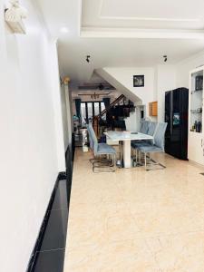 Homestay Phu Dinh District 8