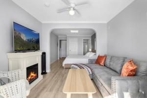 1628 West Oceanfront Oasis 2,3