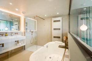 Hotels Hotel restaurant Spa de l'Abbaye : photos des chambres