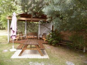 Maisons de vacances Piscine interieure Spa privatif, parc arbore 3000 m2, ocean et lac : photos des chambres