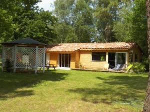 Maisons de vacances Piscine interieure Spa privatif, parc arbore 3000 m2, ocean et lac : photos des chambres