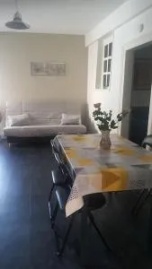 Chez Chantal à Ay - 艾镇