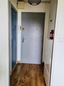 T2 apartment , beautiful view in Hyères near beach