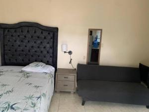 Mona Studio suite