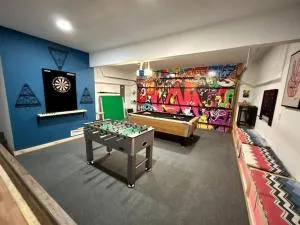 Perfect Vacation Home with Game Room Theater Hot Tub - Cresco