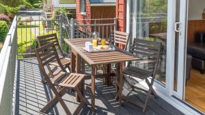 Ta Mill Cottages & Lodges - Meadowview Chalet 3